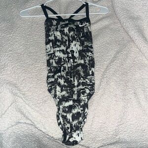 Nike Full Piece Bathing Suit